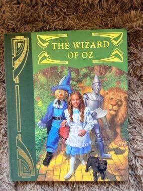 Vintage The Wizard of Oz Hardcover Book - 1985 Unicorn Publishing House